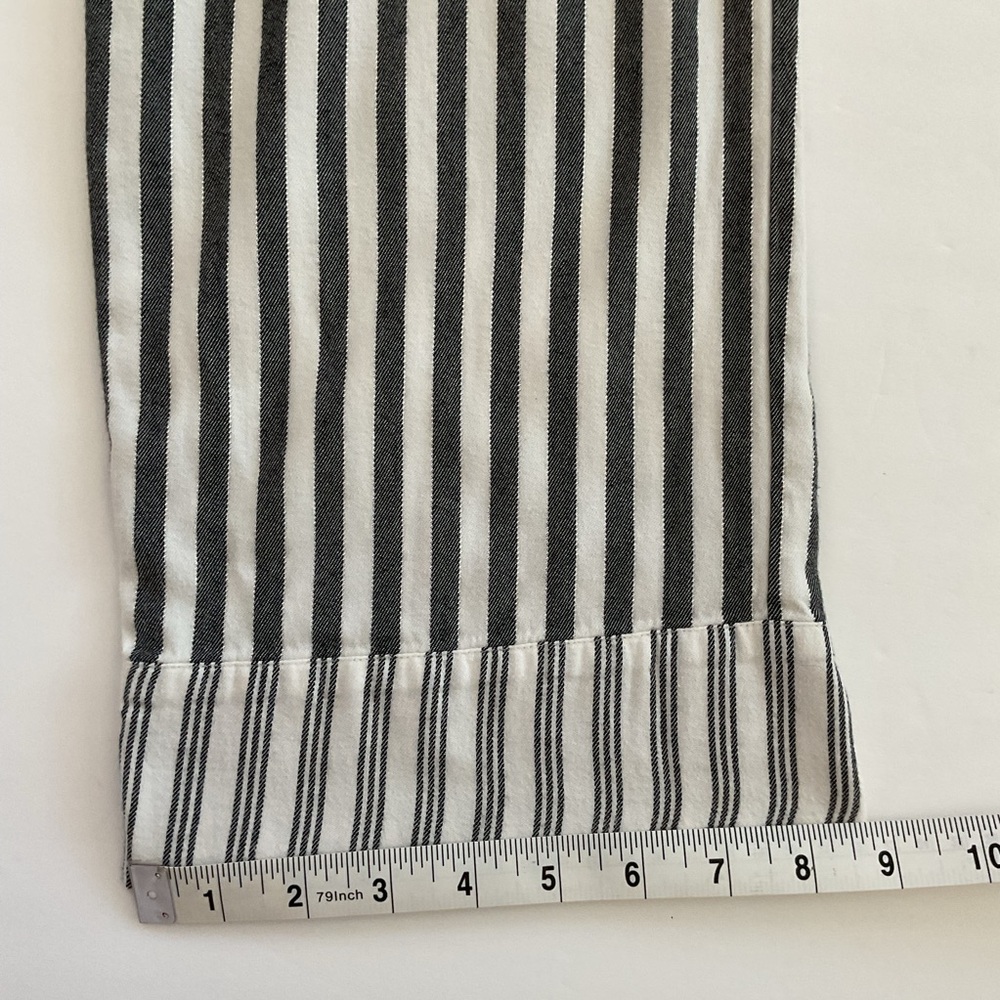 Victoria's Secret Grey Striped Pajama Set Size S - Picture 12 of 13